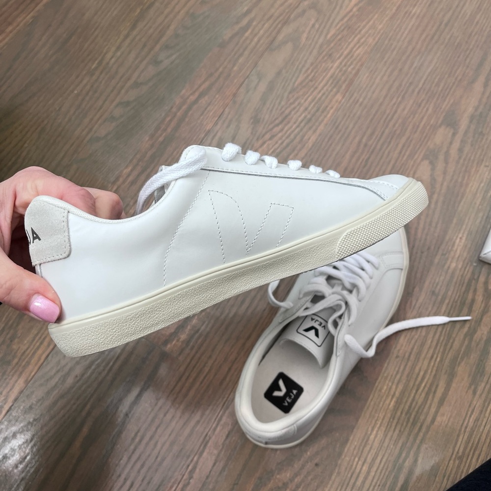 NWOT White Veja Esplar Sneakers Size: 38